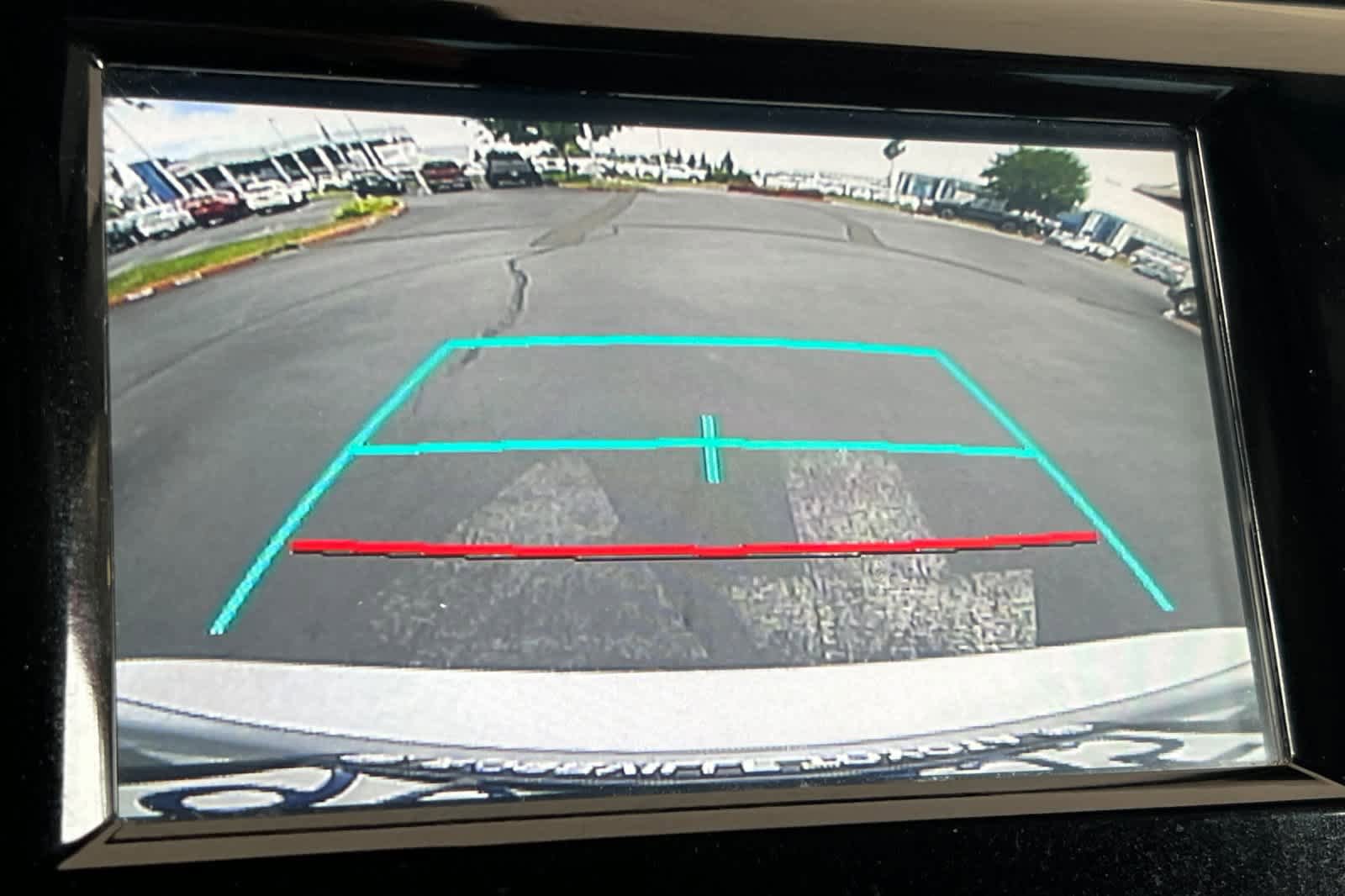 Used 2018 Toyota Camry SE FWD image 19