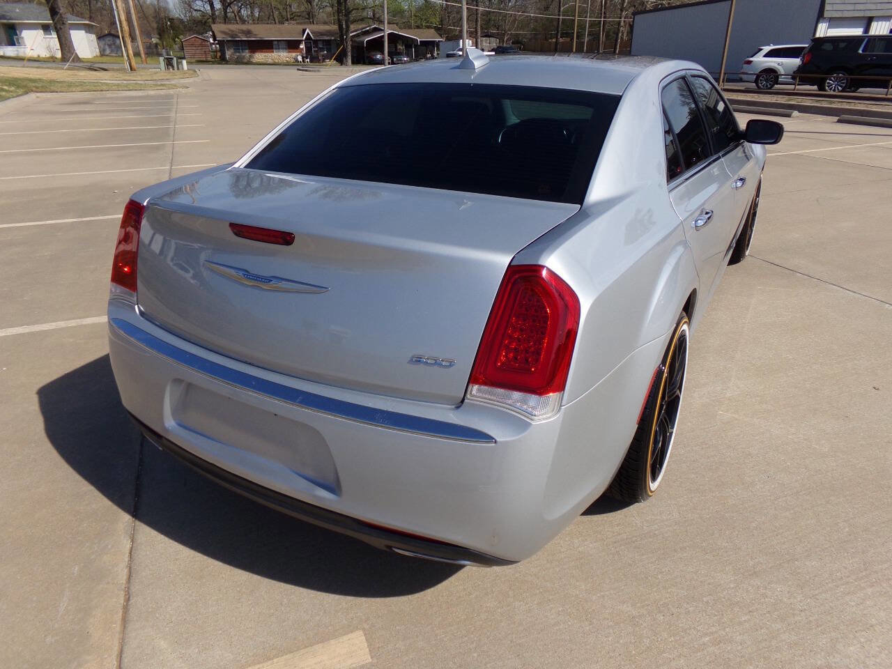 Used 2020 Chrysler 300 Limited image 38
