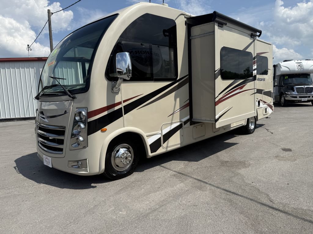 Used 2019 Ford E-450 and Econoline 450 Super Duty w/ A/C Prep Package image 6