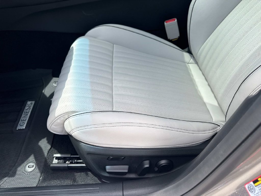 New 2026 Genesis G70 3.3T Sport Prestige RWD image 18