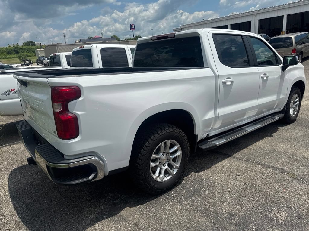 Used 2025 Chevrolet Silverado 1500 LT AWD/4WD image 6