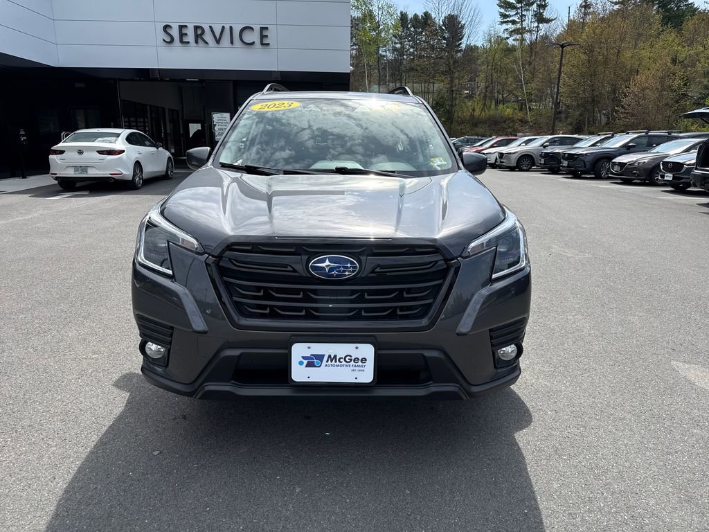 Used 2023 Subaru Forester Premium AWD/4WD image 8