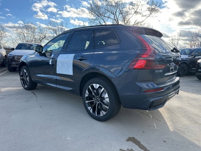 New 2026 Volvo XC60 B5 Plus w/ Protection Package Premier image 5