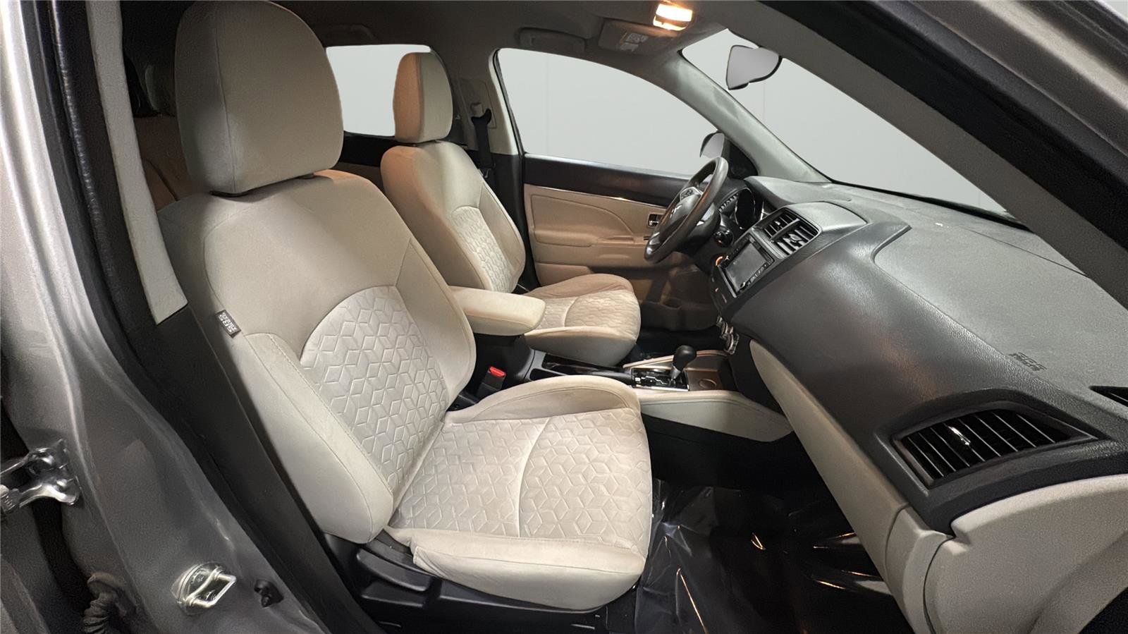 Used 2021 Mitsubishi Outlander Sport ES image 14