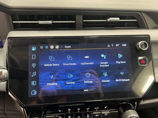 New 2027 Chevrolet Bolt LT w/ Comfort Package FWD image 9