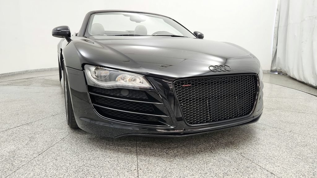 Used 2011 Audi R8 V10 w/ Enhanced Leather Pkg AWD/4WD image 37