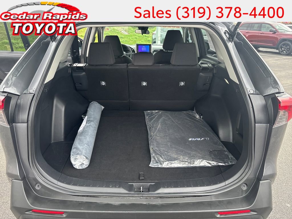 Certified 2025 Toyota RAV4 LE AWD/4WD image 24