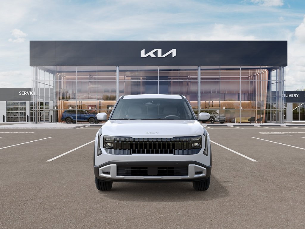 New 2027 Kia Seltos LX AWD/4WD image 2