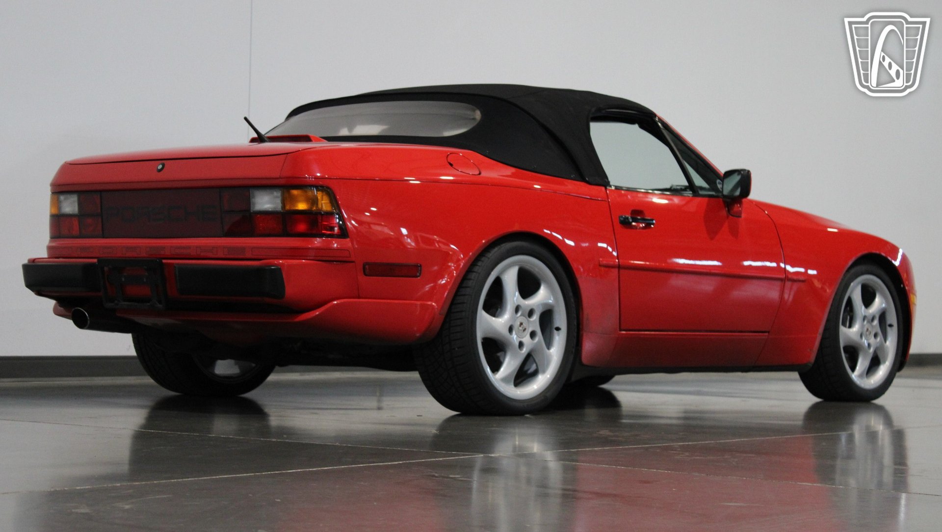 Used 1991 Porsche 944 Cabriolet RWD image 34
