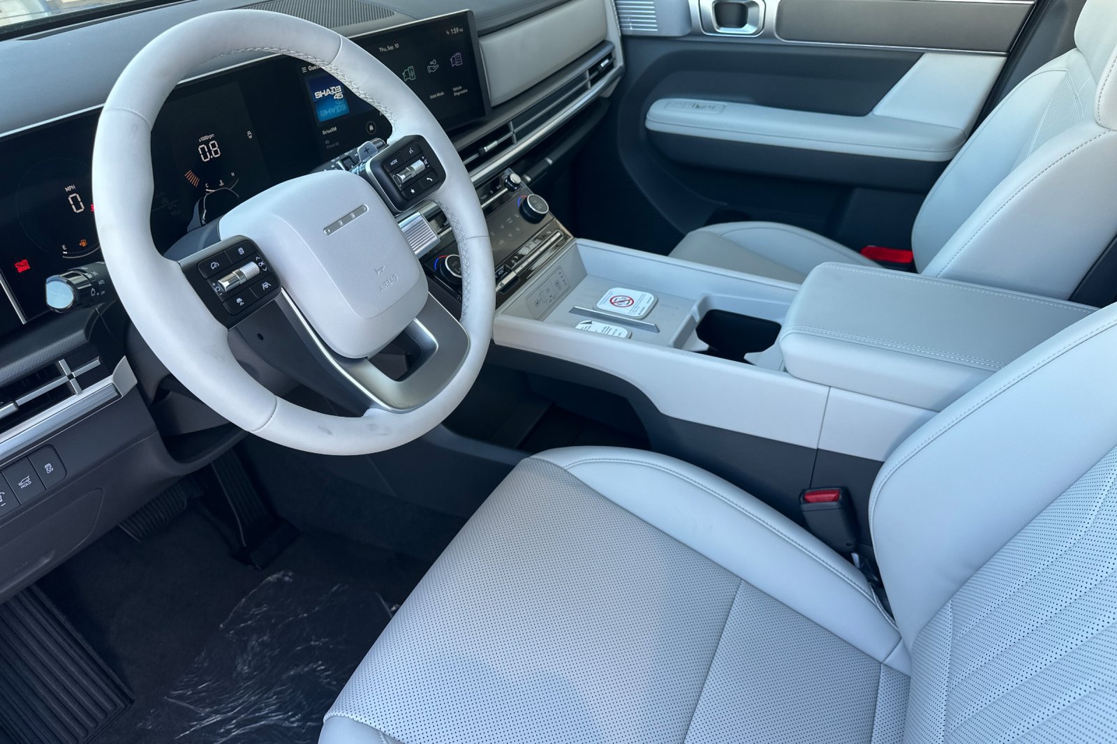 New 2027 Hyundai Santa Fe SEL FWD image 11