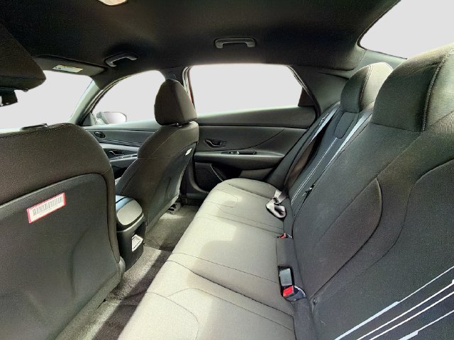 Certified 2026 Hyundai Elantra Sport FWD image 23