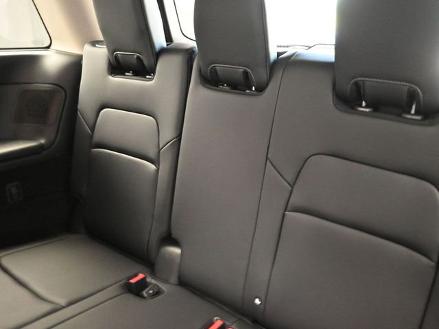 Used 2025 Nissan Pathfinder Platinum image 26