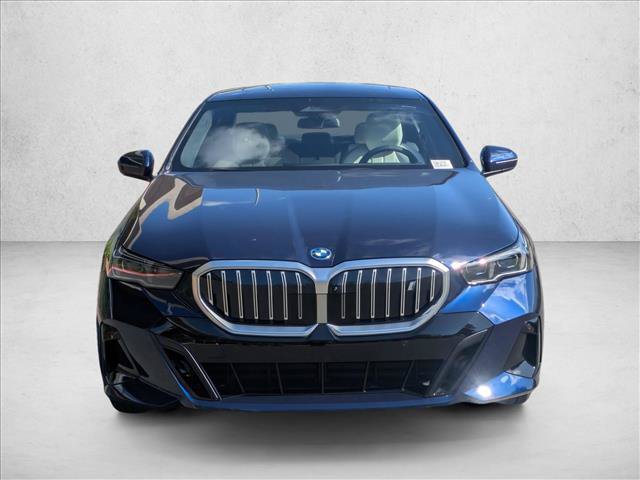 Used 2026 BMW i5 eDrive40 AWD/4WD image 5