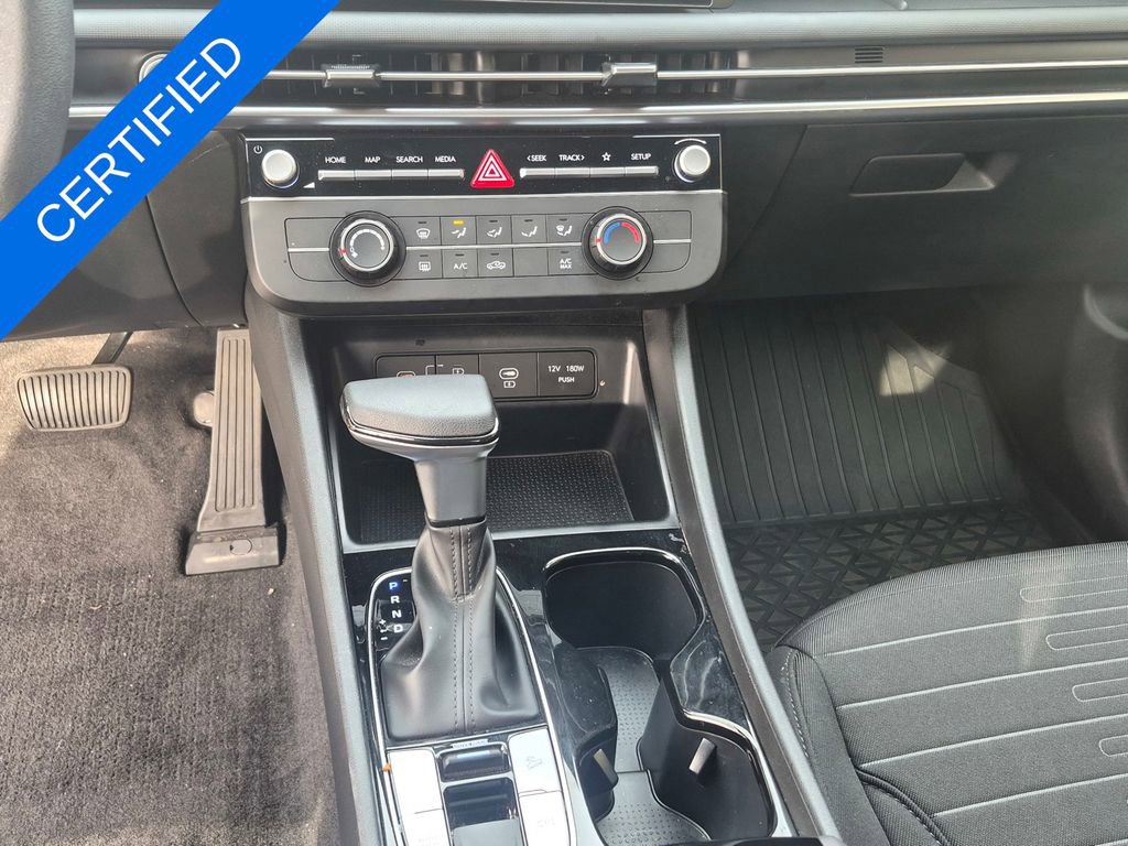 Used 2025 Hyundai Santa Cruz SE image 27