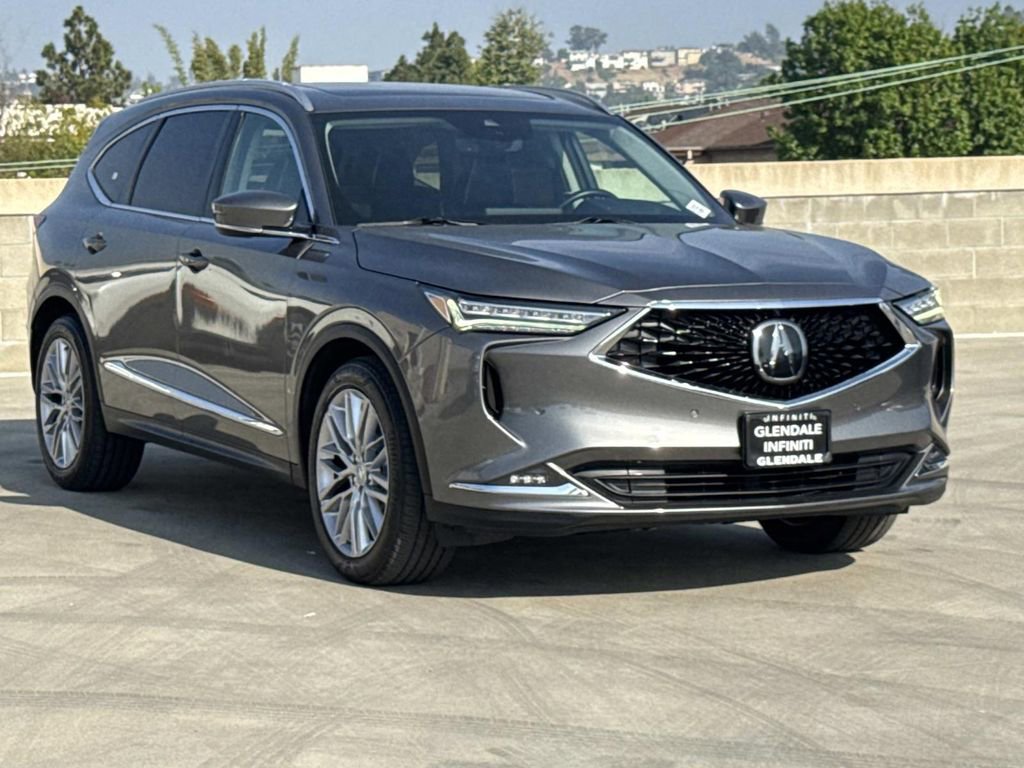 Used 2023 Acura MDX SH-AWD w/ Advance Package image 2