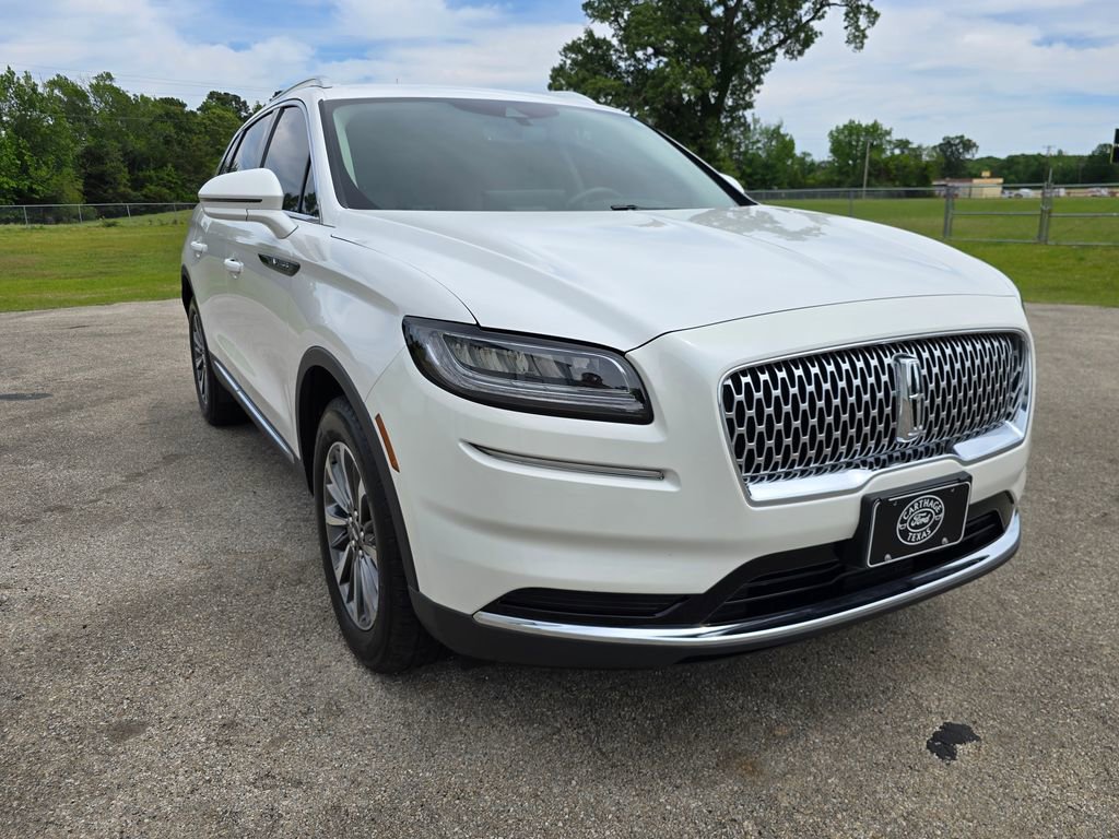 Used 2021 Lincoln Nautilus FWD w/ Equipment Group 101A image 8