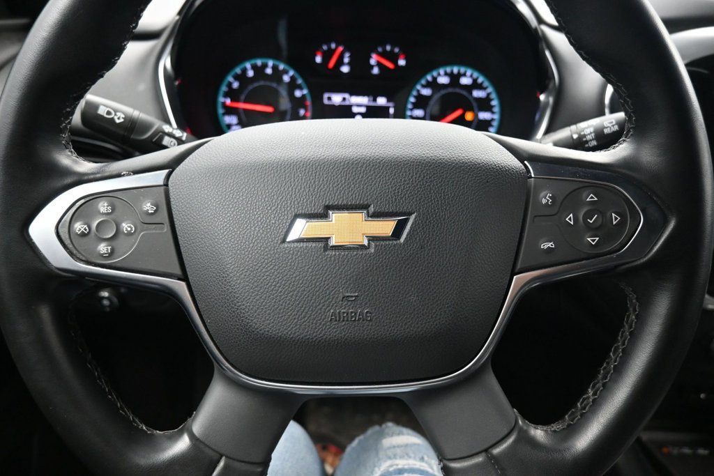Used 2023 Chevrolet Traverse LT FWD image 10