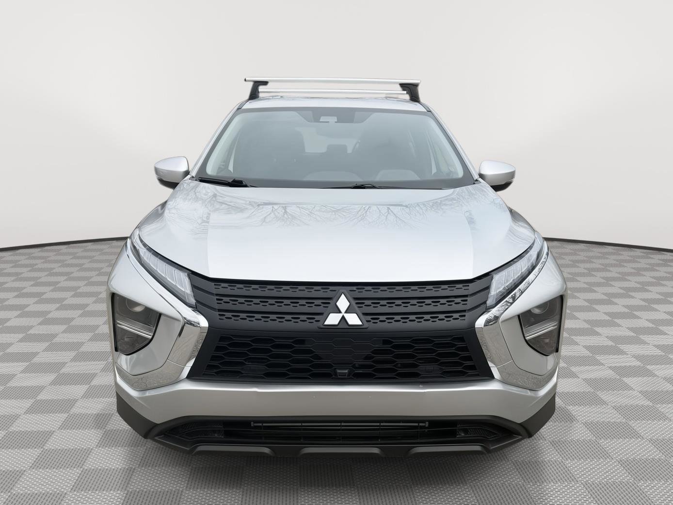 Used 2022 Mitsubishi Eclipse Cross ES image 2
