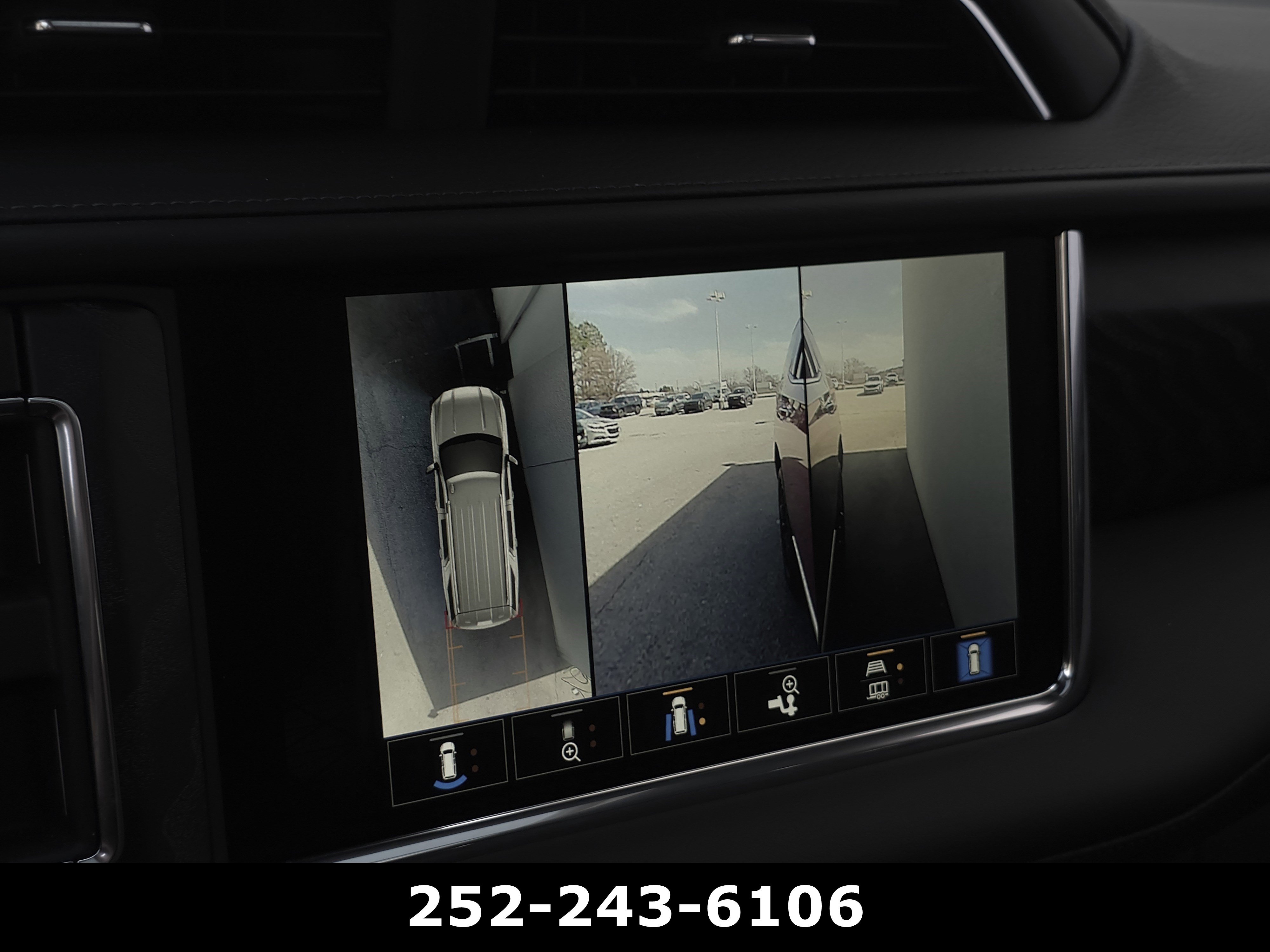 Used 2024 GMC Yukon Denali w/ Max Trailering Package image 21