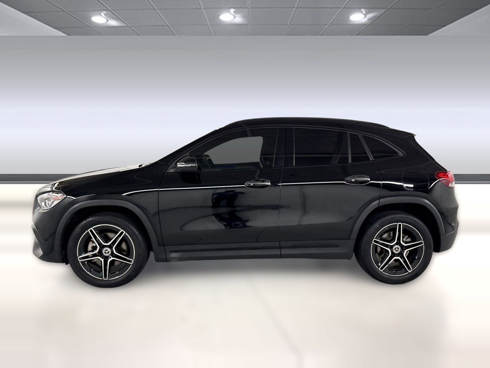 Certified 2023 Mercedes-Benz GLA 250 image 2