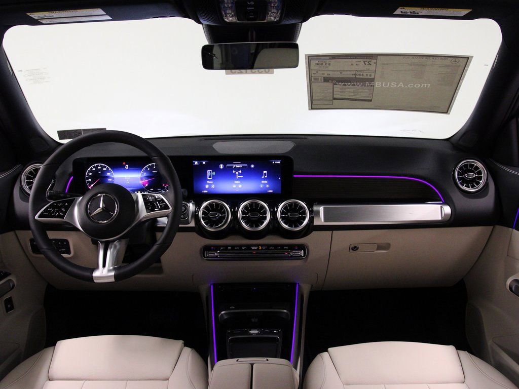 New 2026 Mercedes-Benz GLB 250 4MATIC image 2