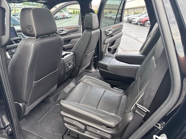 Used 2021 Chevrolet Tahoe Premier w/ Premium Package AWD/4WD image 28