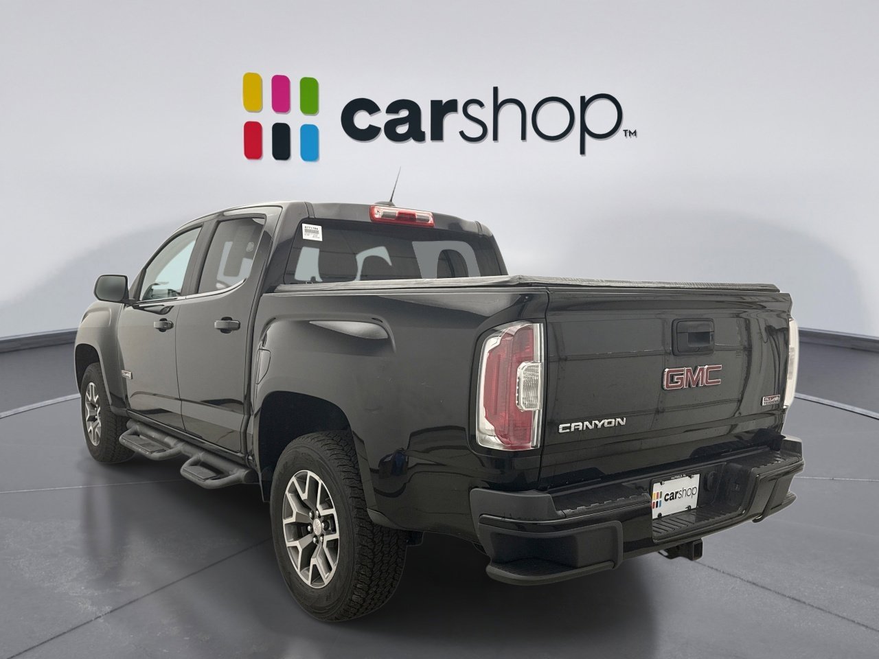 Used 2015 GMC Canyon SLE w/ All-Terrain Package AWD/4WD image 2