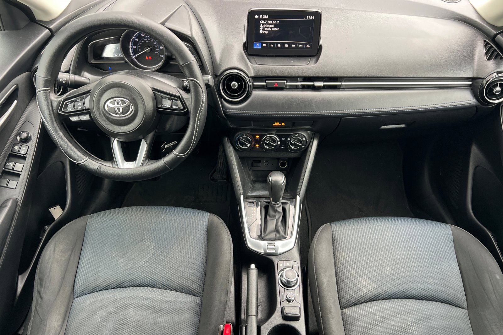 Used 2019 Toyota Yaris LE image 10