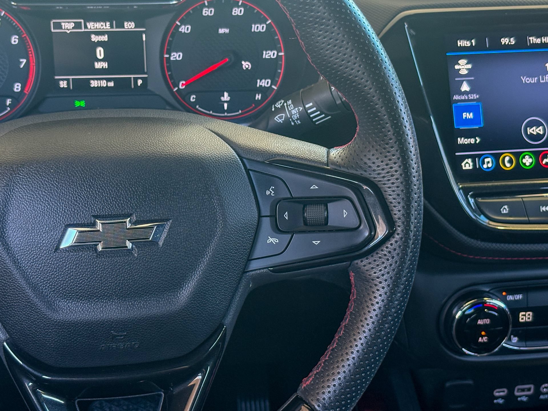 Used 2023 Chevrolet TrailBlazer RS w/ Convenience Package FWD image 32