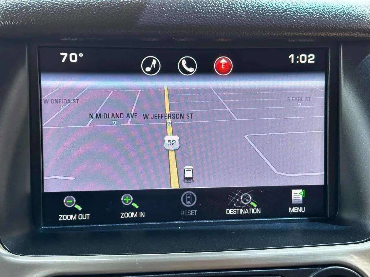 Used 2015 GMC Yukon XL Denali w/ Premium Package AWD/4WD image 27