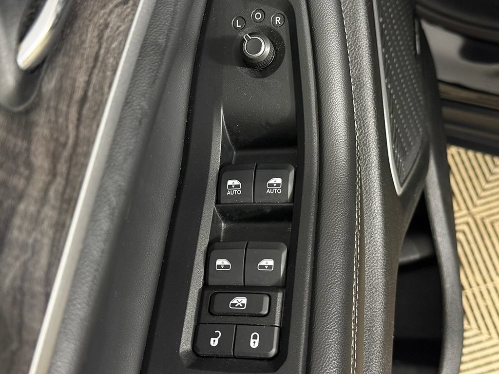 Used 2024 Jeep Grand Cherokee Limited 4xe AWD/4WD image 37