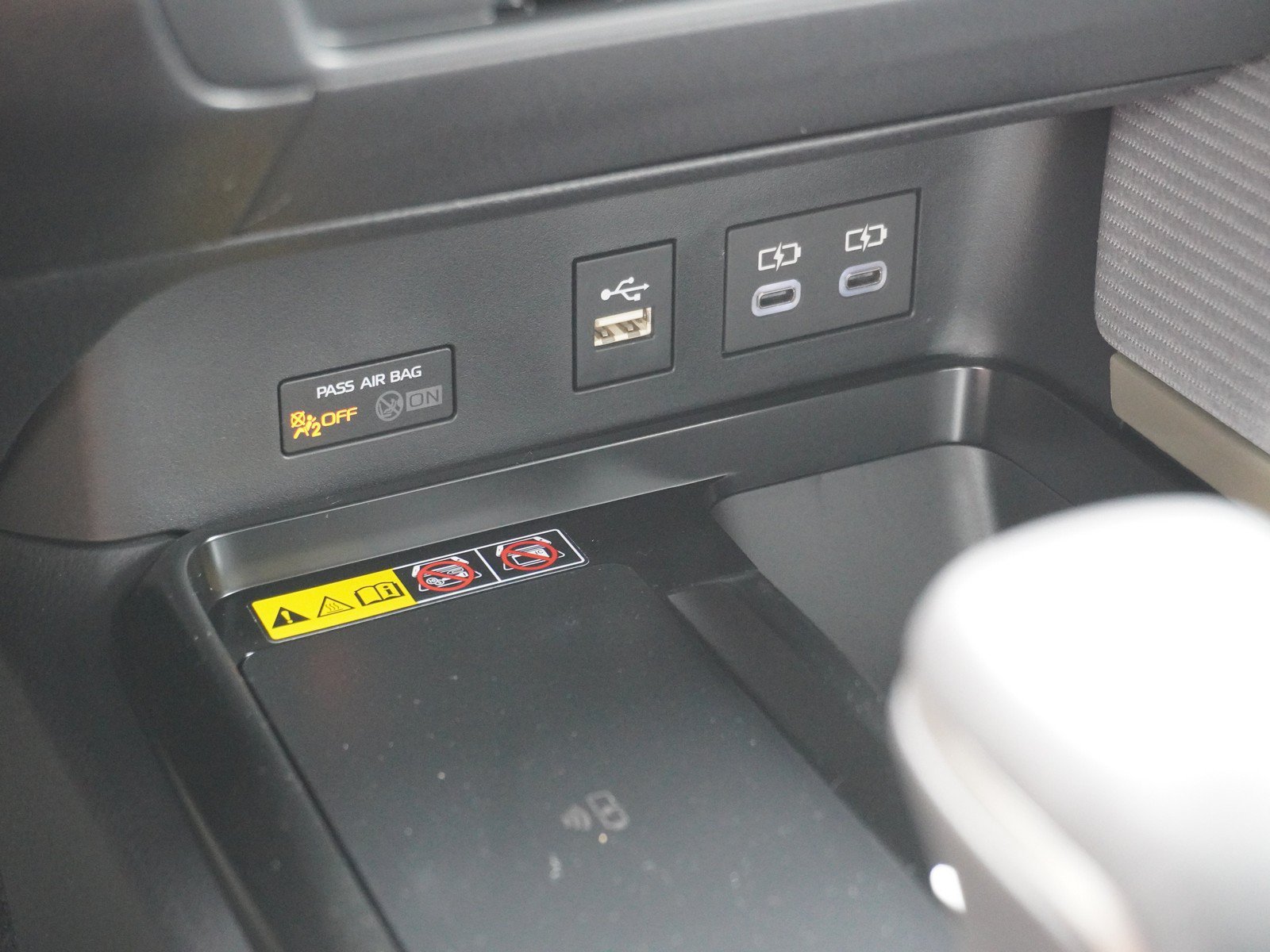 New 2026 Toyota Camry SE FWD image 23