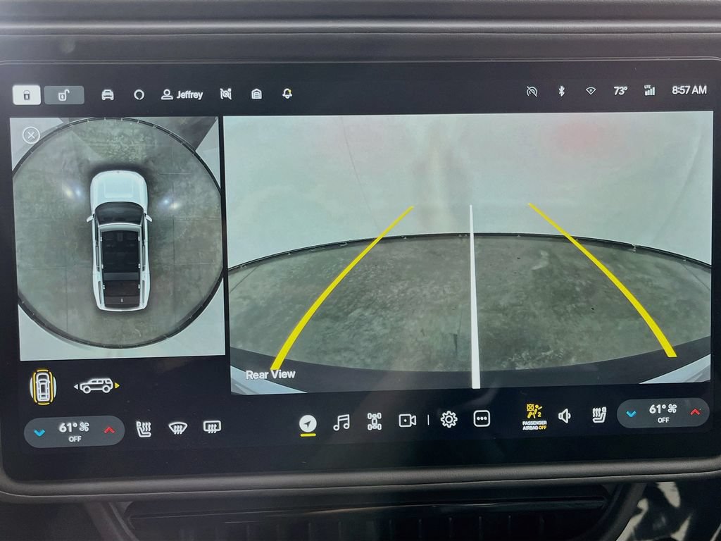 Used 2025 Rivian R1S Adventure AWD/4WD image 19