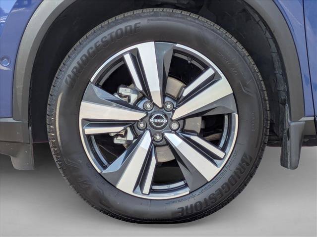 Used 2022 Nissan Rogue Platinum w/ Head-Up Display Package FWD image 30