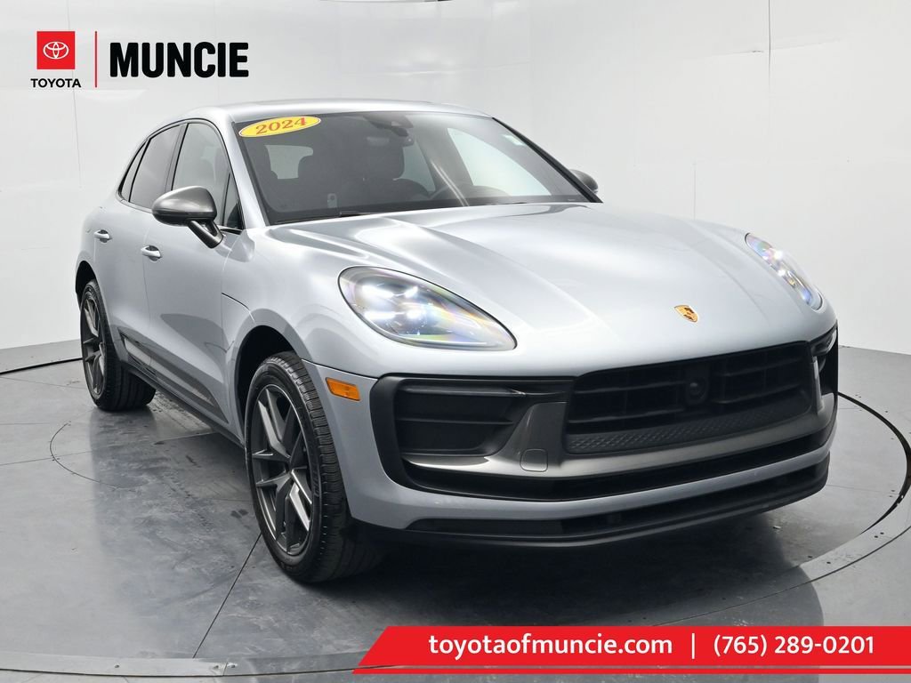 Used 2024 Porsche Macan Turbo image 1