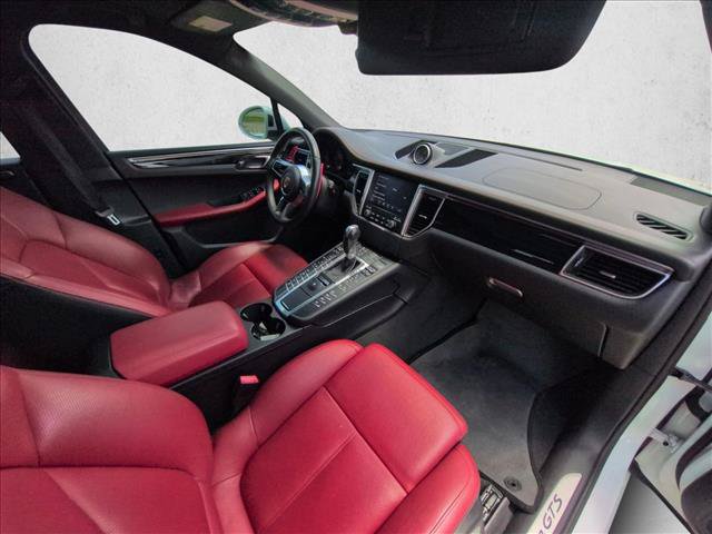 Used 2017 Porsche Macan GTS AWD/4WD image 22