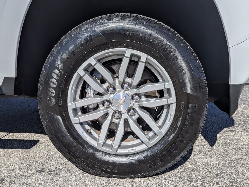 Used 2023 Chevrolet Colorado LT RWD image 12