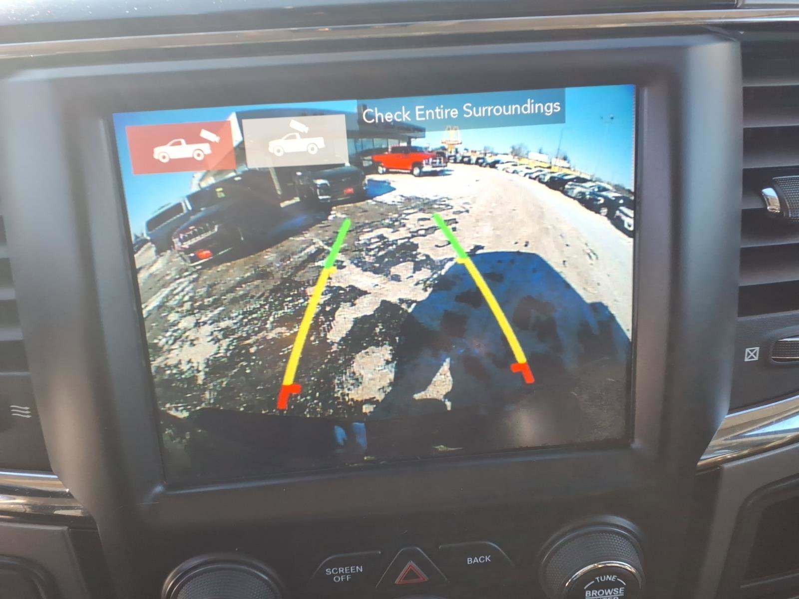 Used 2018 RAM 2500 Big Horn w/ Sport Appearance Group image 19