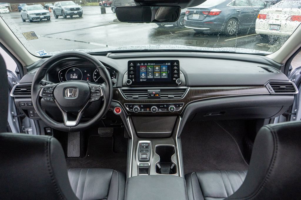 Certified 2021 Honda Accord Touring image 23