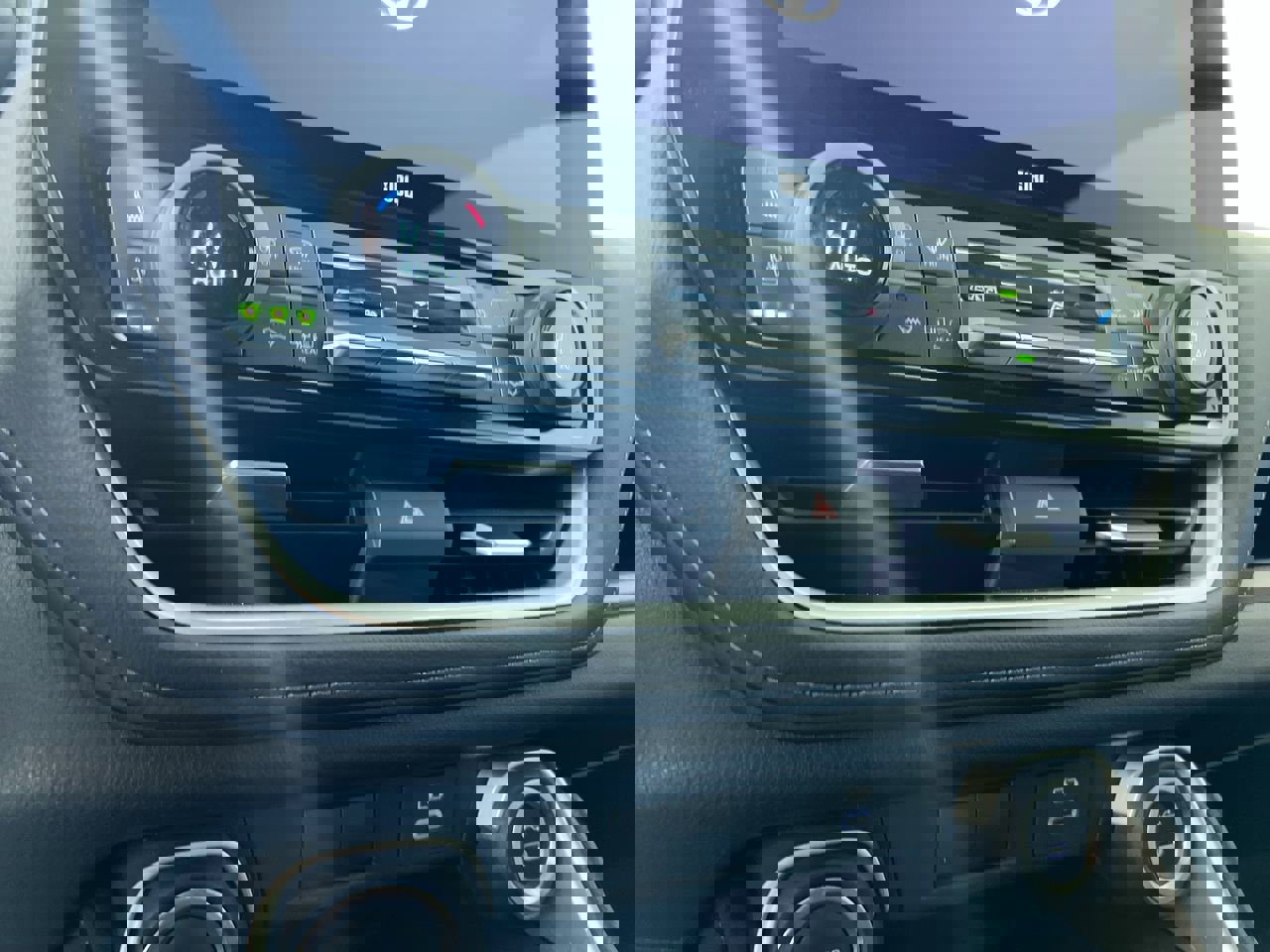 Used 2024 Toyota Grand Highlander Limited image 24