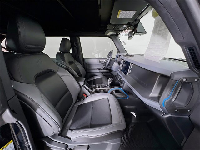 Used 2024 Ford Bronco Black Diamond image 39