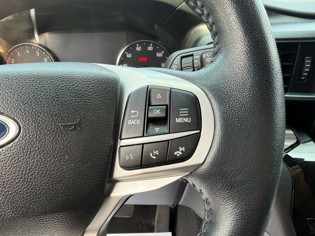 Used 2023 Ford Explorer Limited w/ Limited Technology Package AWD/4WD image 12