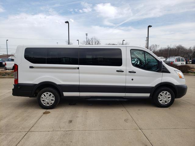 Used 2015 Ford Transit 350 XLT image 4