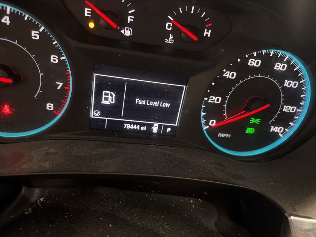 Used 2022 Chevrolet Traverse LS image 5