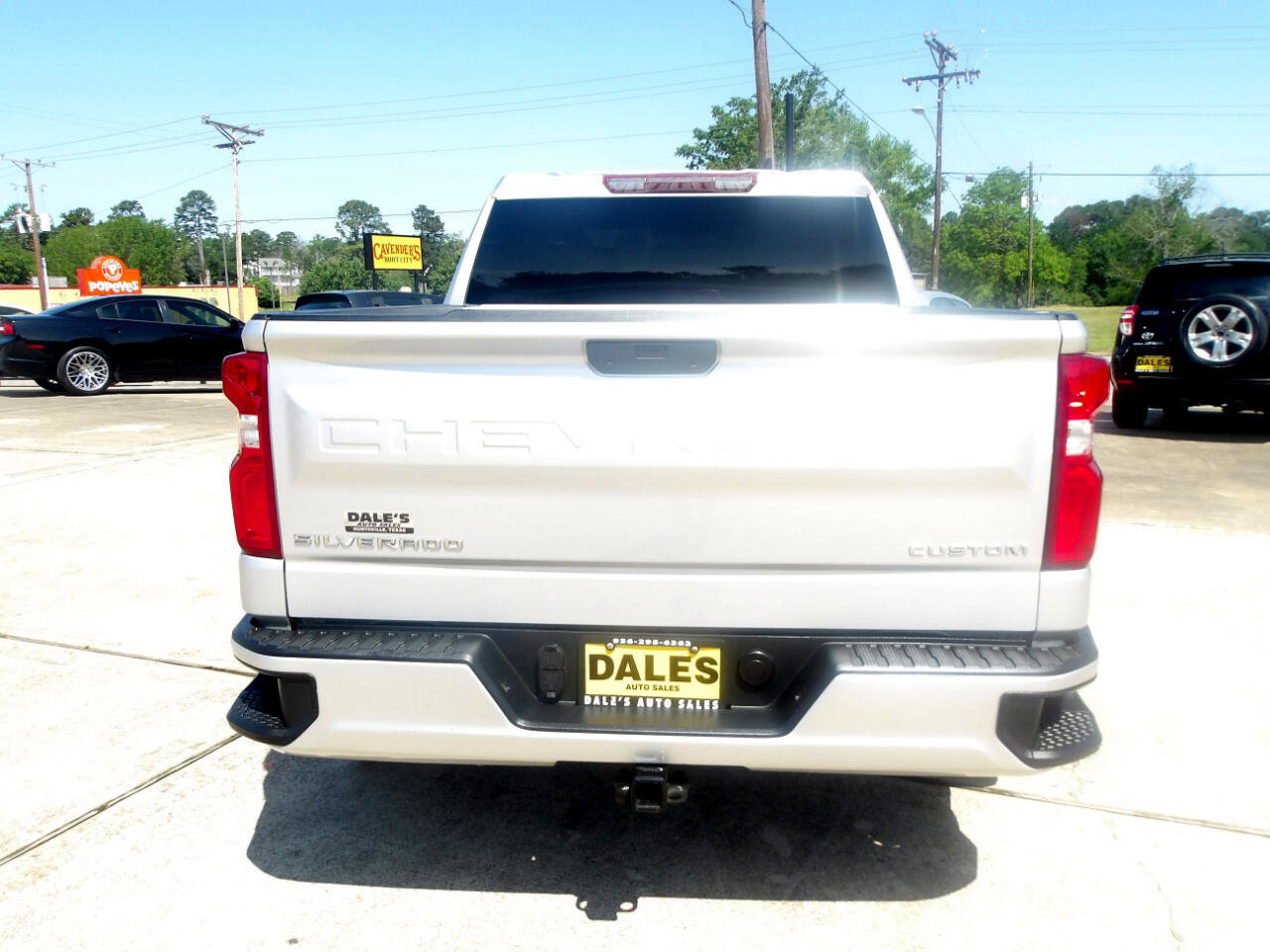Used 2020 Chevrolet Silverado 1500 Custom w/ Custom Value Package RWD image 12