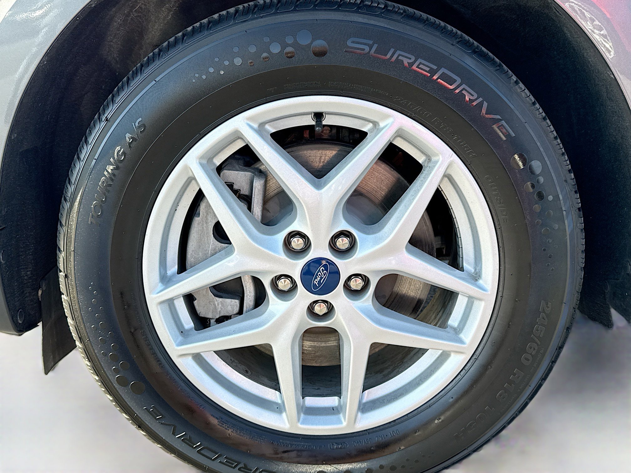 Used 2022 Ford Edge SEL image 41