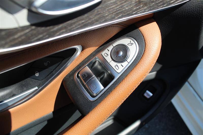 Used 2019 Mercedes-Benz C 300 4MATIC Coupe image 13