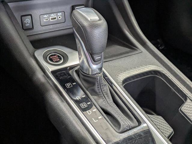 Used 2024 Nissan Sentra SV FWD image 12
