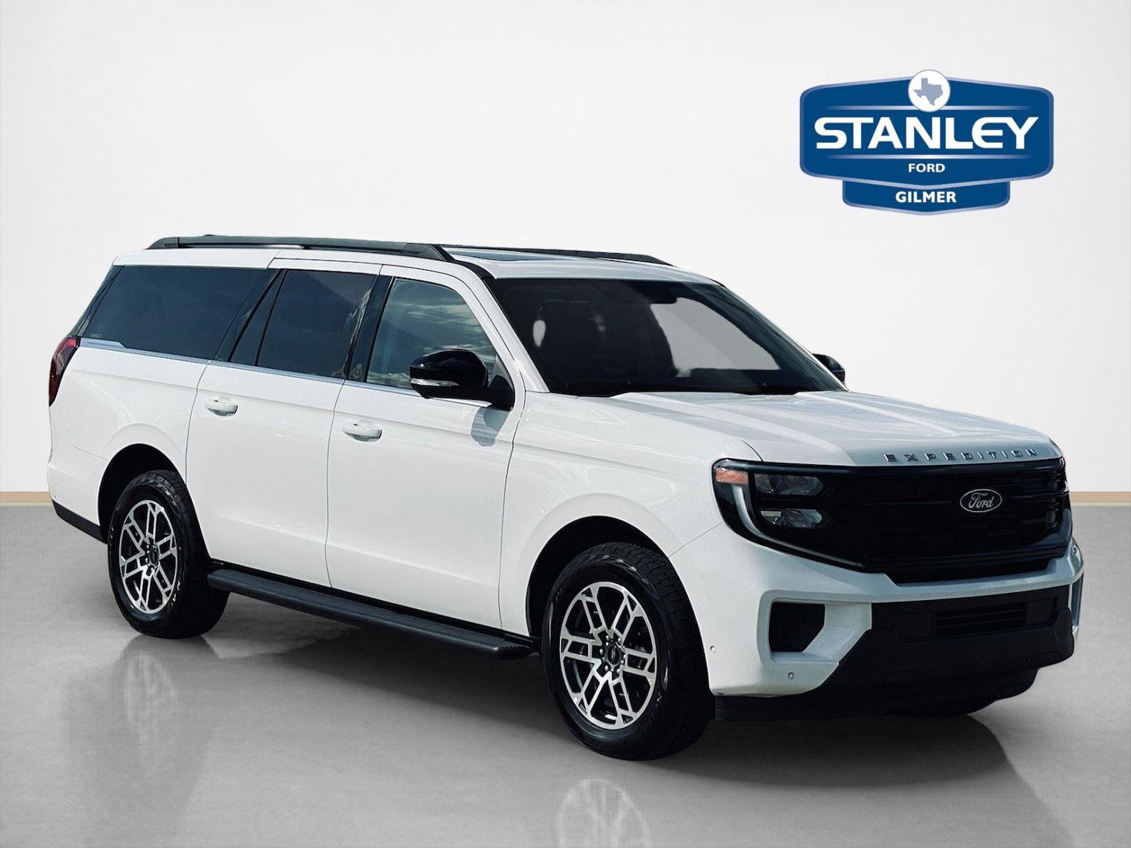 Used 2025 Ford Expedition Max Active AWD/4WD image 1
