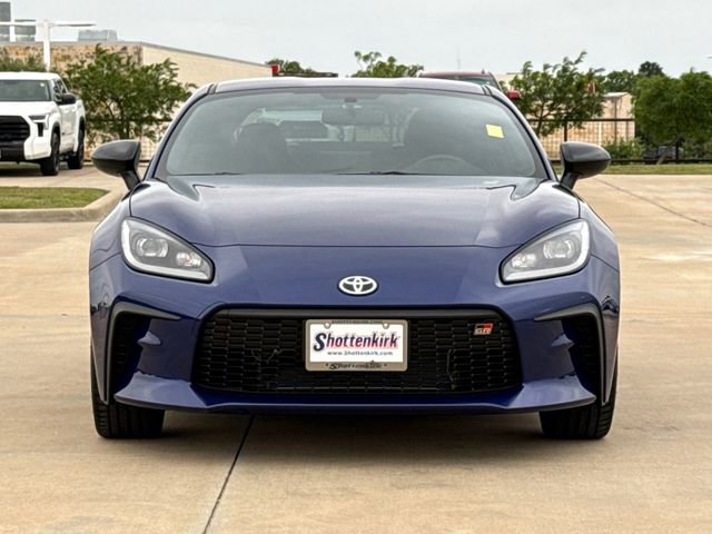 Used 2026 Toyota GR86 Premium RWD video 2